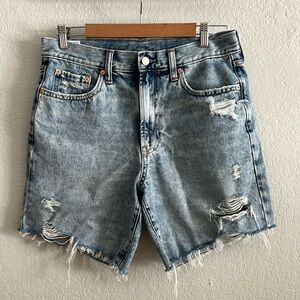 Gap 8” Loose Bermuda Mid Rise Jean Short